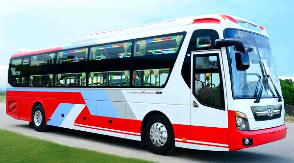 Xe bus di chuyển Hà Nội - Hạ Long