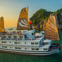 Du thuyền Bhaya Classic