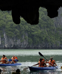 Kayak2 Wonder bay cruises