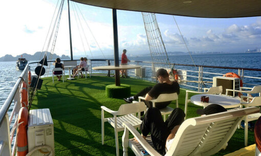 Sundeck on wego halong 2