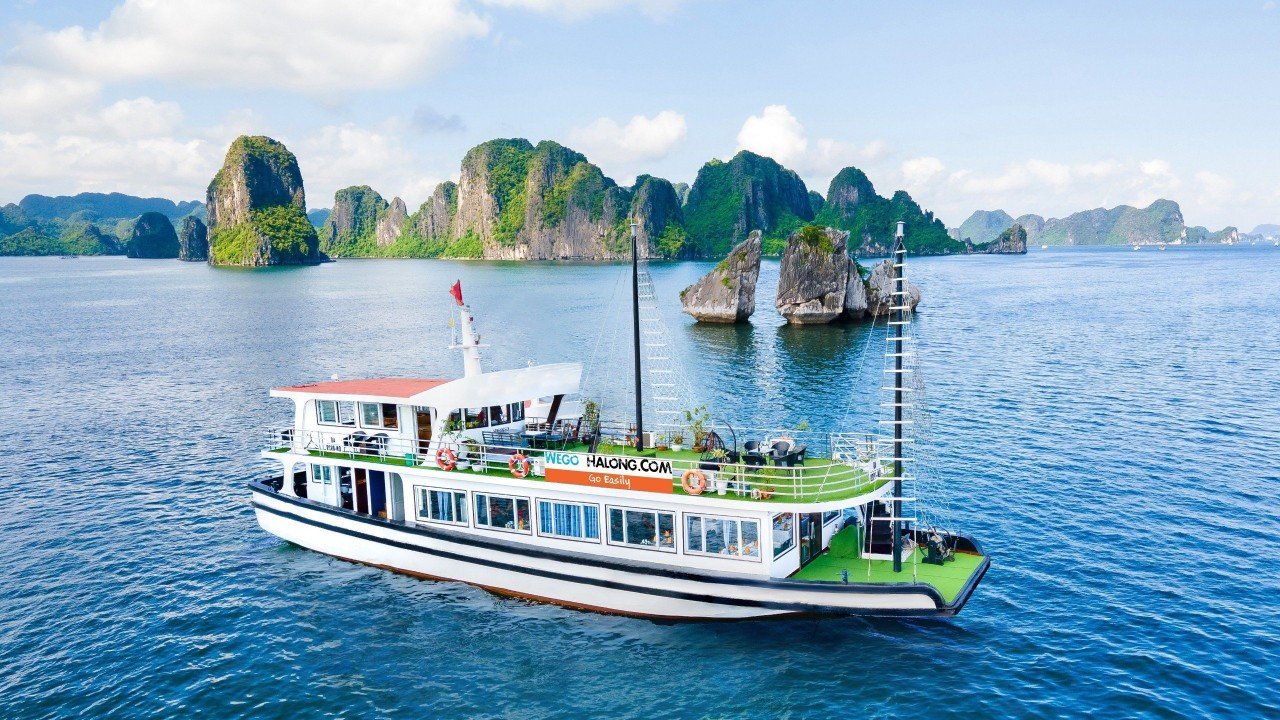 Du thuyền Wego Halong 1 Du thuyền Wego Hạ Long