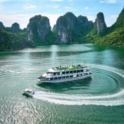 Trang chủ 6 Du thuyền Sonata 5 SAO vịnh Hạ Long