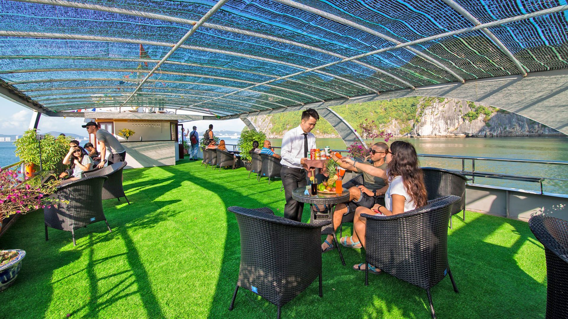 Du thuyền Alova Premium Cruises 7 Du thuyền Alova Premium Cruises - Ảnh 7