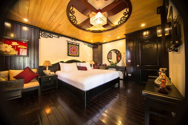 Du Thuyền Dragon Legend Cruise 2 Ngày 1 Đêm 11 Du Thuyền Dragon Legend Cruise 2 Ngày 1 Đêm - Ảnh 11