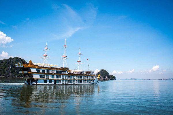 Du Thuyền Dragon Legend Cruise 2 Ngày 1 Đêm 1 Du Thuyền Dragon Legend Cruise 2 Ngày 1 Đêm